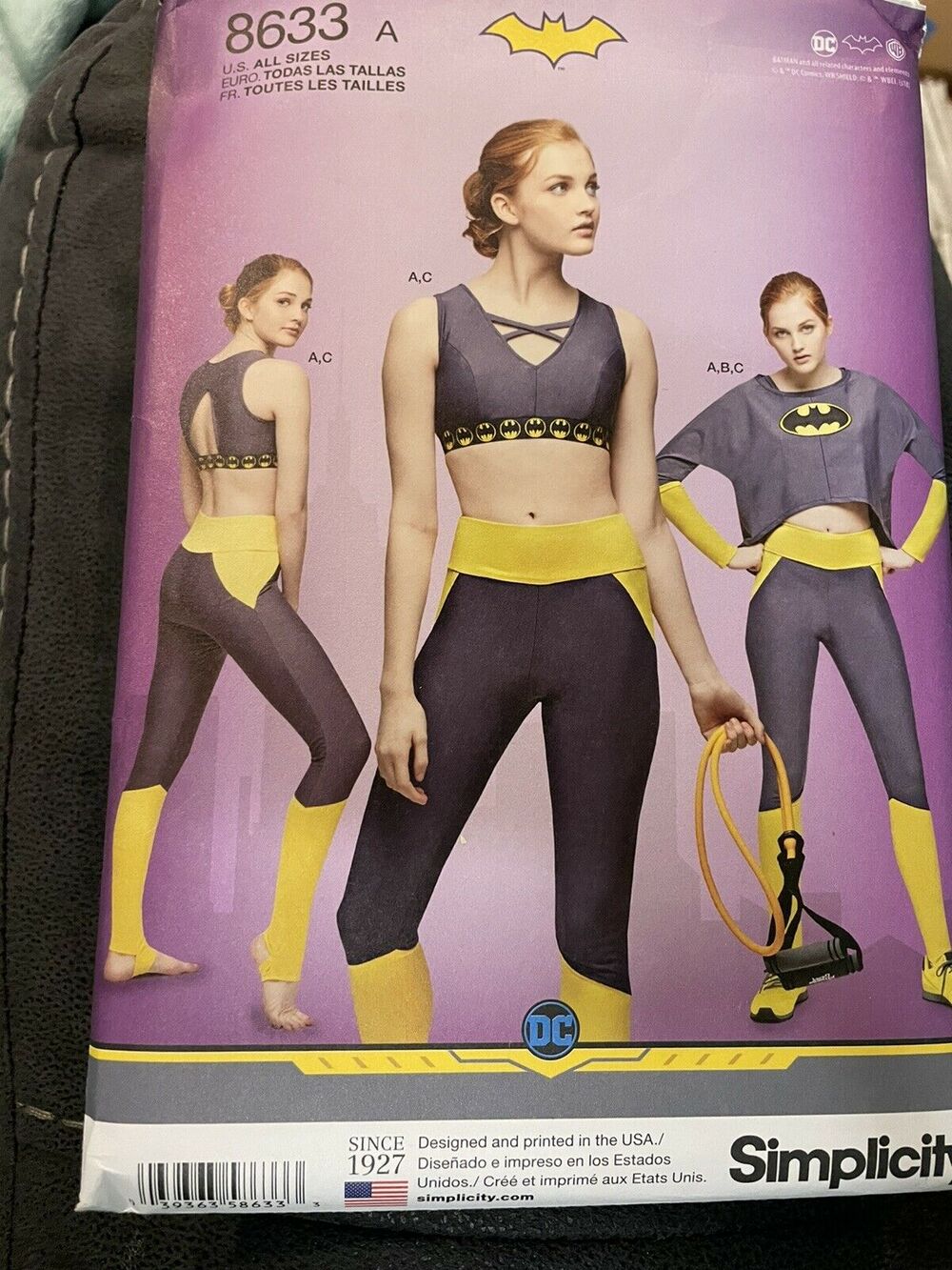 Simplicity 8633 Bat Woman Sports Bra 30A-44G, Top, Leggings XS-XL New Uncut